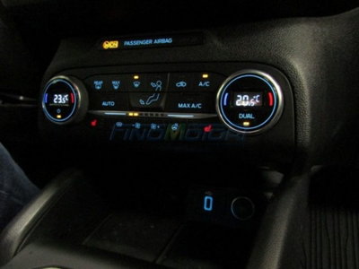 Ford Focus 1.0 EcoBoost 125 CV 5p. ST-Line (9)