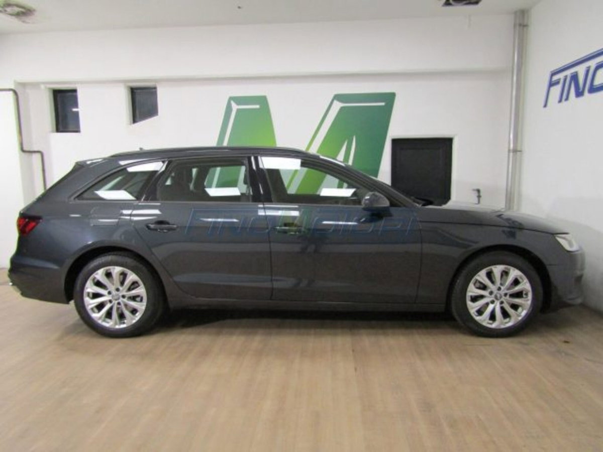 Audi A4 Avant 35 2.0 tdi mhev Business Advanced 163cv s-tronic (18)