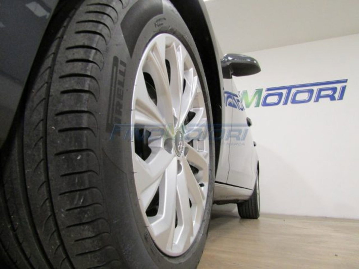 Audi A4 Avant 35 2.0 tdi mhev Business Advanced 163cv s-tronic (4)