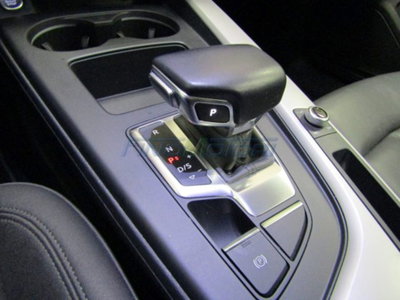 Audi A4 Avant 35 2.0 tdi mhev Business Advanced 163cv s-tronic (8)