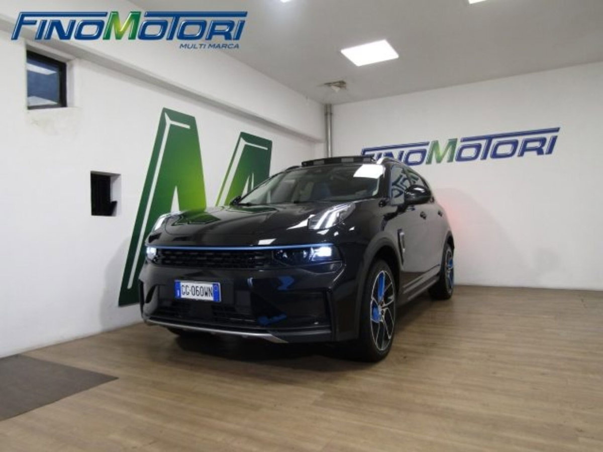 Lynk & Co 01 01 1.5 td phev