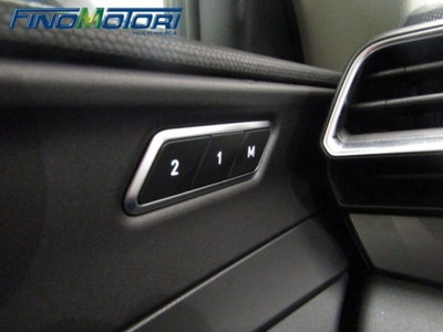 Lynk & Co 01 01 1.5 td phev (10)