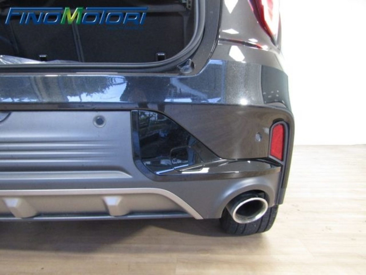 Lynk & Co 01 01 1.5 td phev (19)