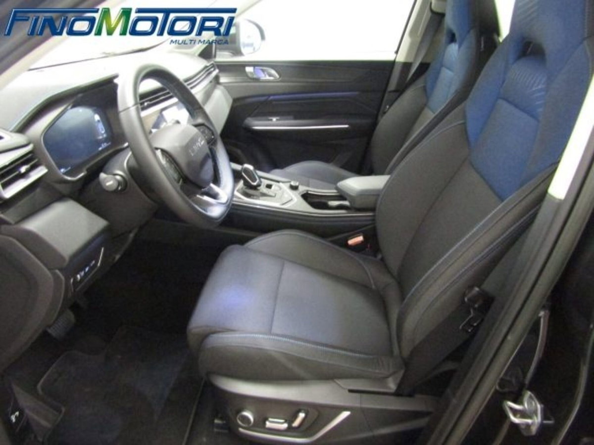 Lynk & Co 01 01 1.5 td phev (7)