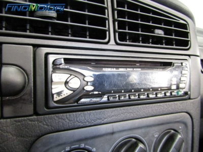 Volkswagen Golf Cabrio 1.6 cat Avantgarde (10)