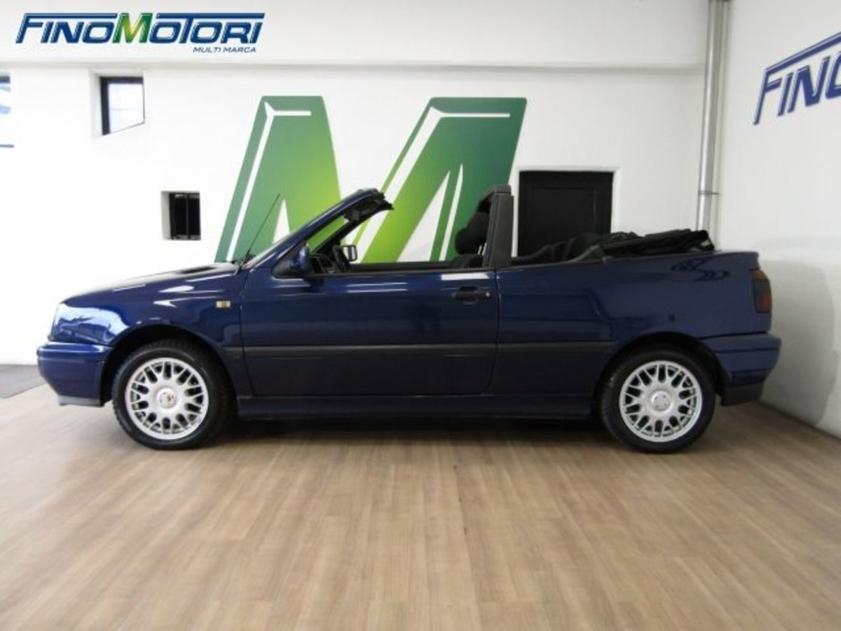 Volkswagen Golf Cabrio 1.6 cat Avantgarde (5)