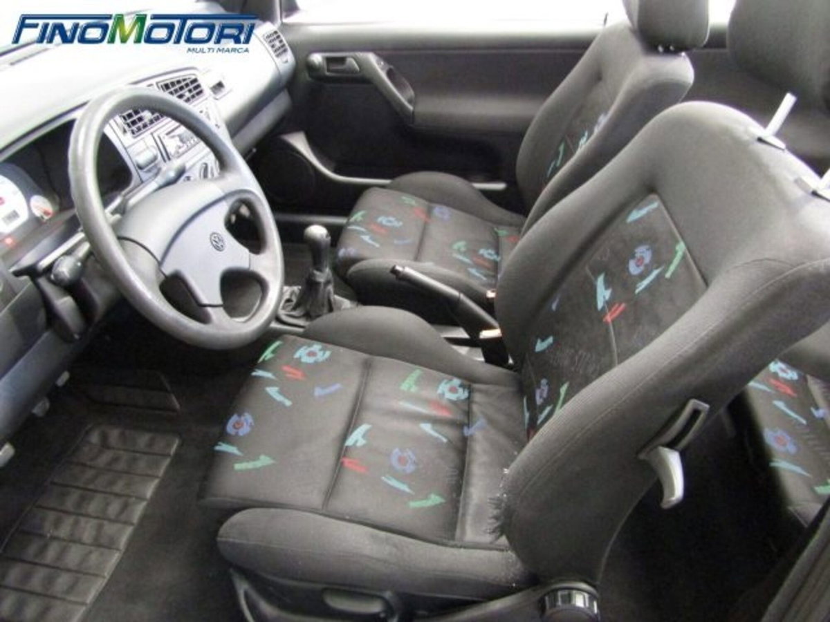 Volkswagen Golf Cabrio 1.6 cat Avantgarde (8)