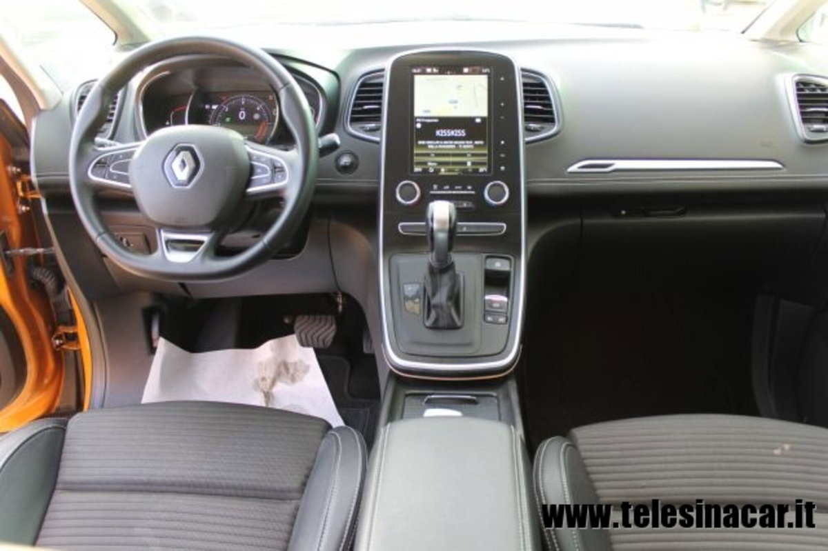 Renault Scenic E-Tech Electric 1.9 dCi Confort Dynamique (11)