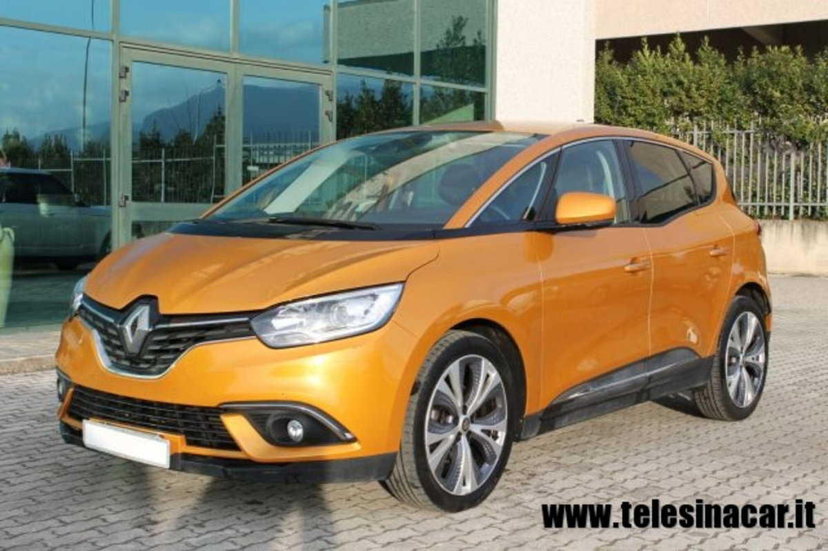Renault Scenic E-Tech Electric 1.9 dCi Confort Dynamique (2)