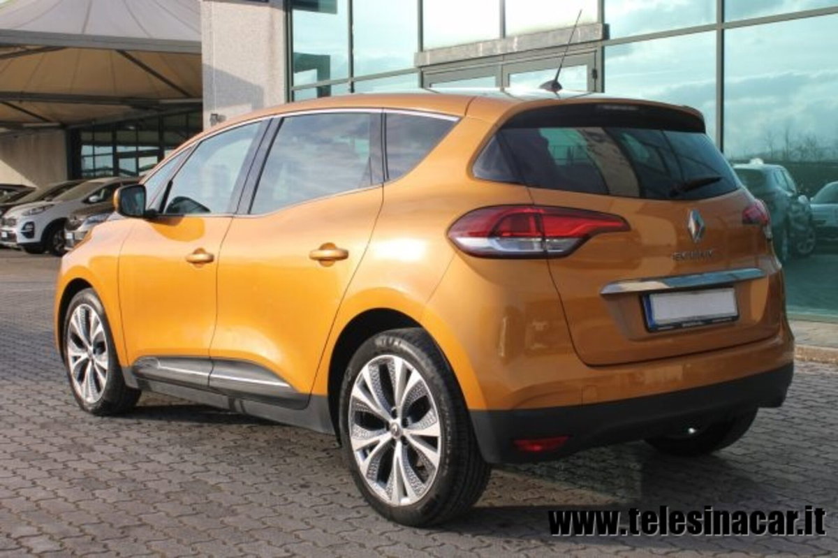 Renault Scenic E-Tech Electric 1.9 dCi Confort Dynamique (8)