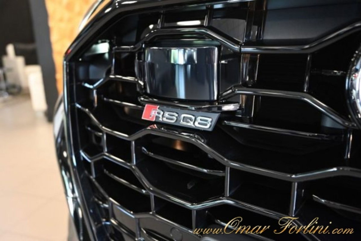 Audi RS Q8 Q8 4.0 mhev quattro tiptronic (13)