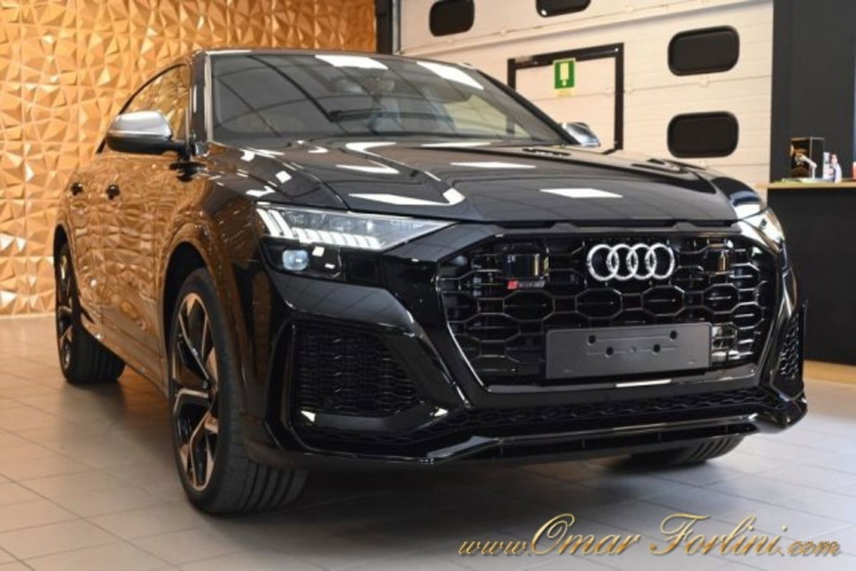 Audi RS Q8 Q8 4.0 mhev quattro tiptronic (2)