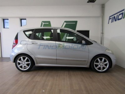 Mercedes-Benz Classe A 180 CDI Avantgarde (12)