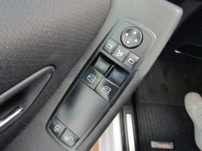 Mercedes-Benz Classe A 180 CDI Avantgarde (18)