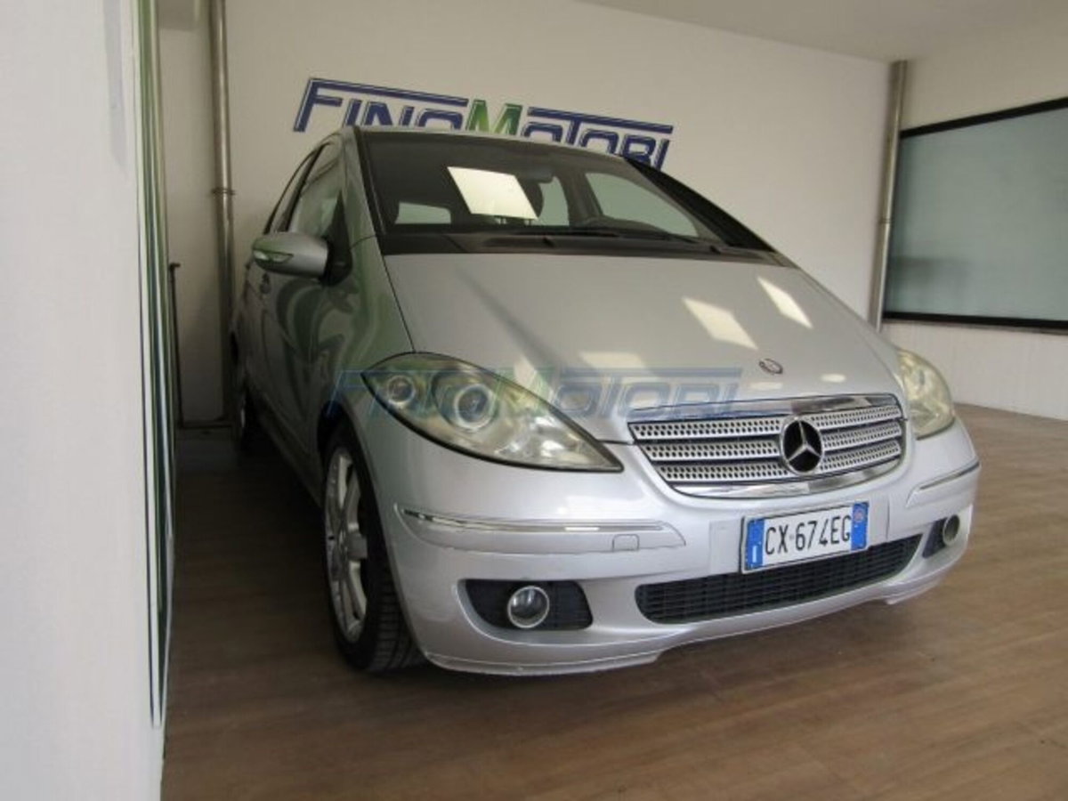 Mercedes-Benz Classe A 180 CDI Avantgarde (4)