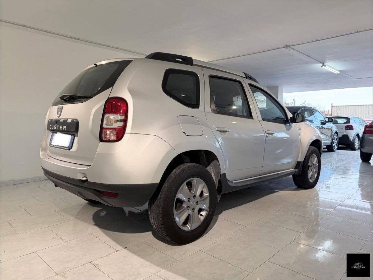 Dacia Duster 1.5 dCi 110CV 4x2 Ambiance (11)