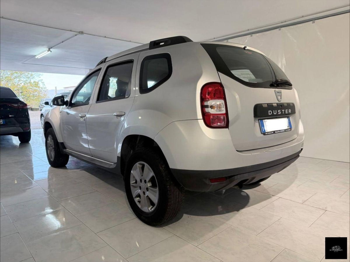 Dacia Duster 1.5 dCi 110CV 4x2 Ambiance (12)