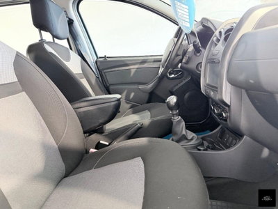Dacia Duster 1.5 dCi 110CV 4x2 Ambiance (4)
