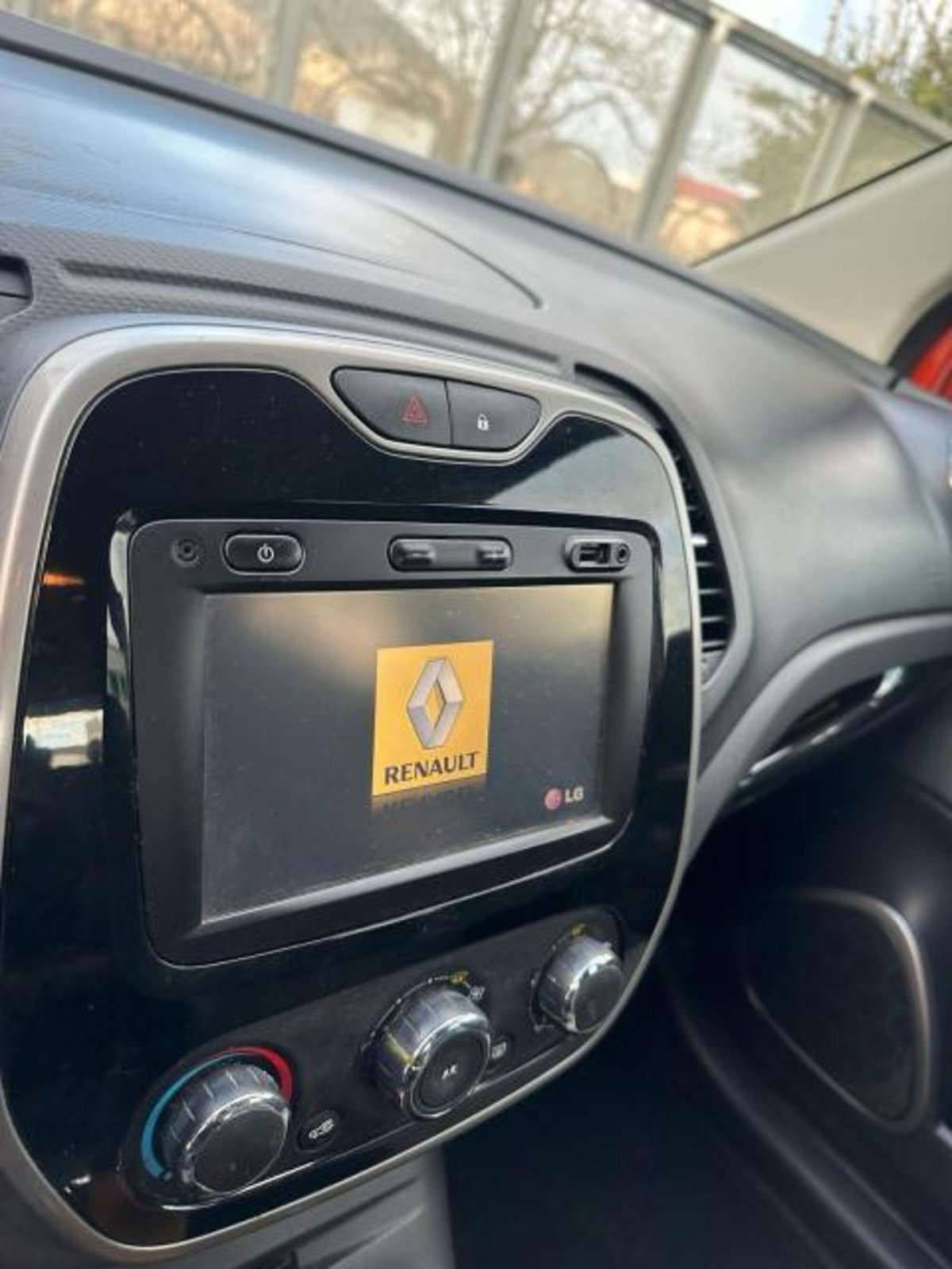 Renault Captur 1.5 dCi 8V 90 CV EDC Start&Stop Intens (9)