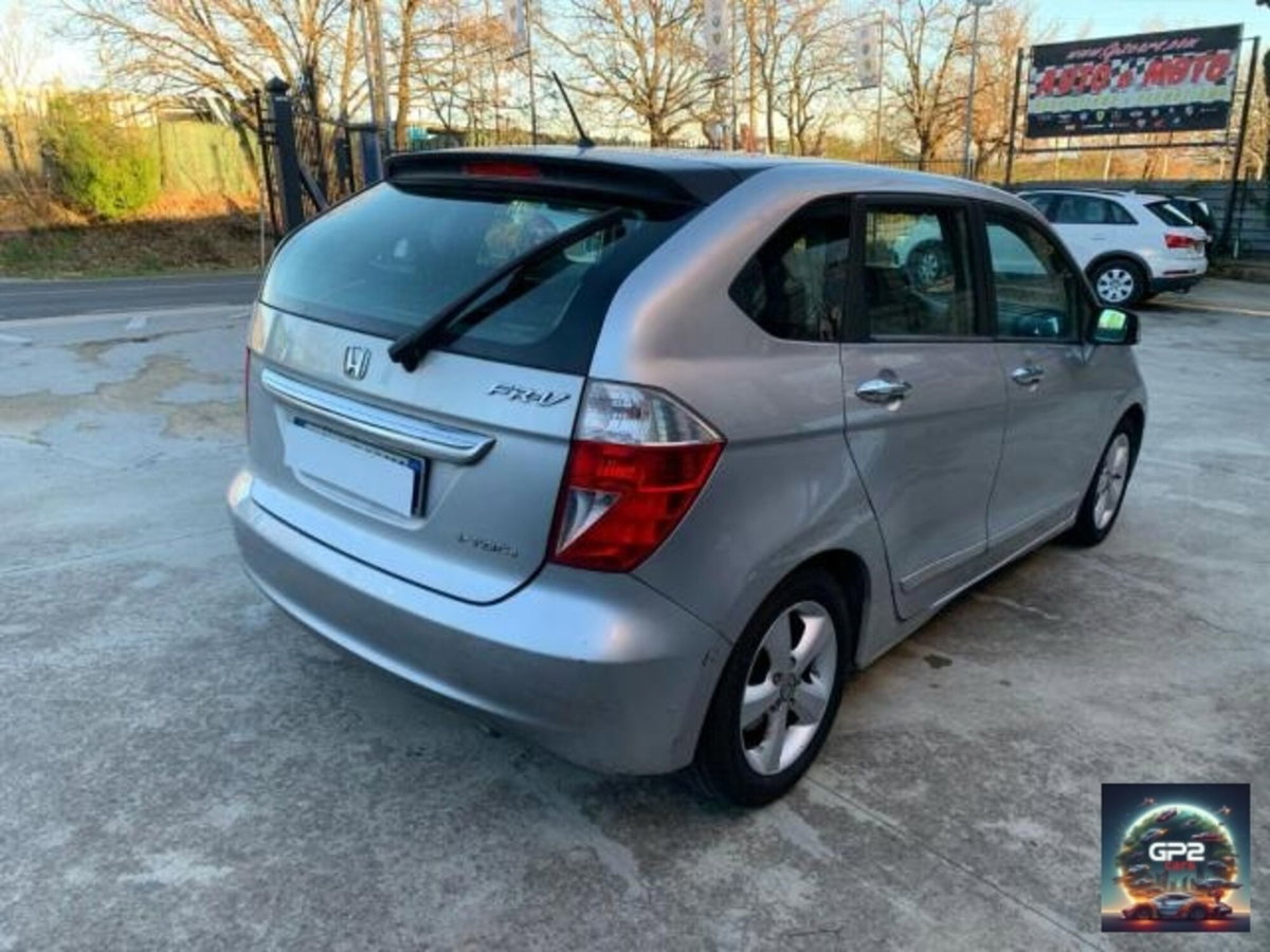Honda FR-V 16V i-CTDi Comfort (2)