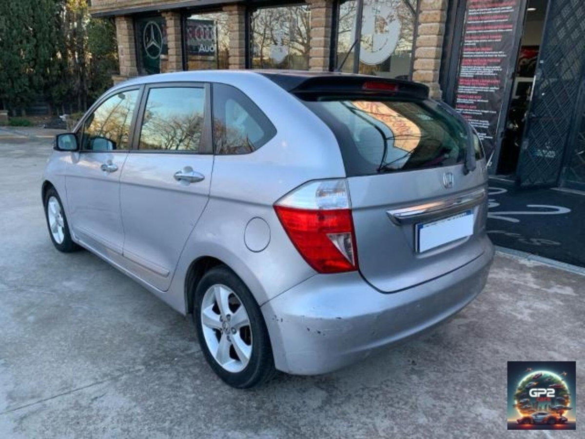 Honda FR-V 16V i-CTDi Comfort (3)