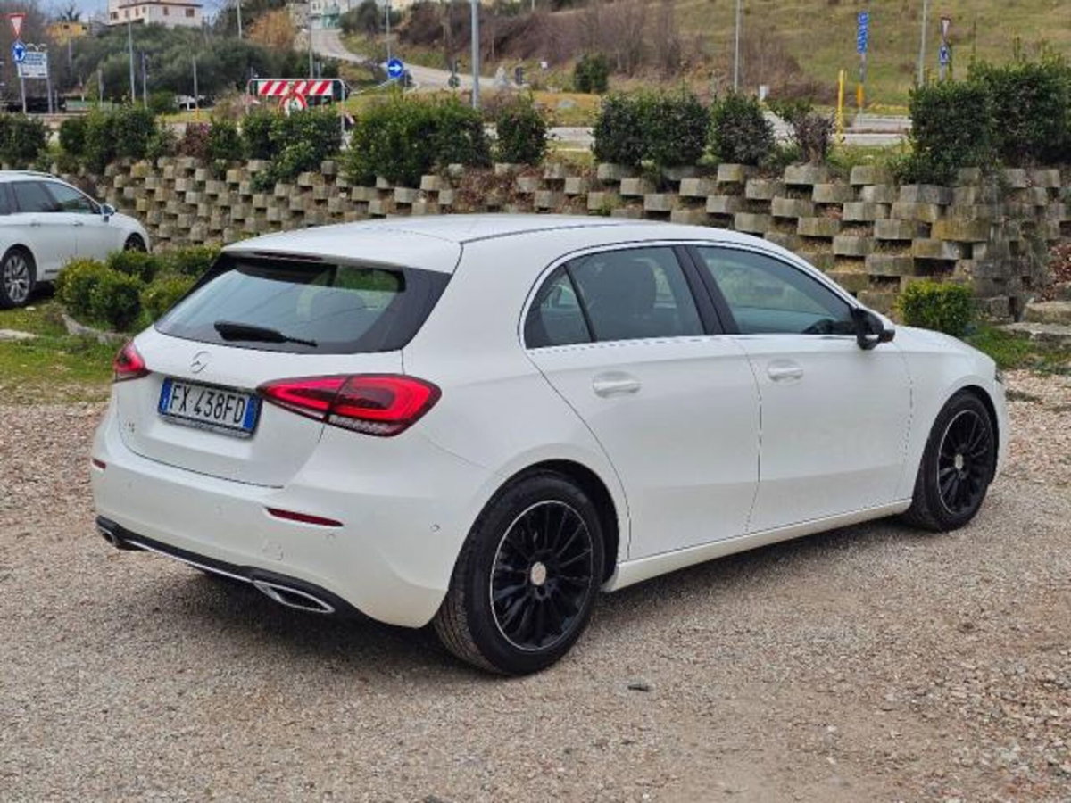 Mercedes-Benz Classe A 160 d Sport (10)