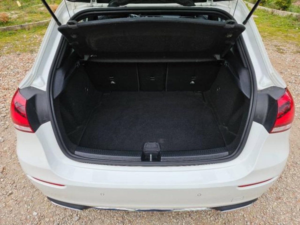 Mercedes-Benz Classe A 160 d Sport (14)