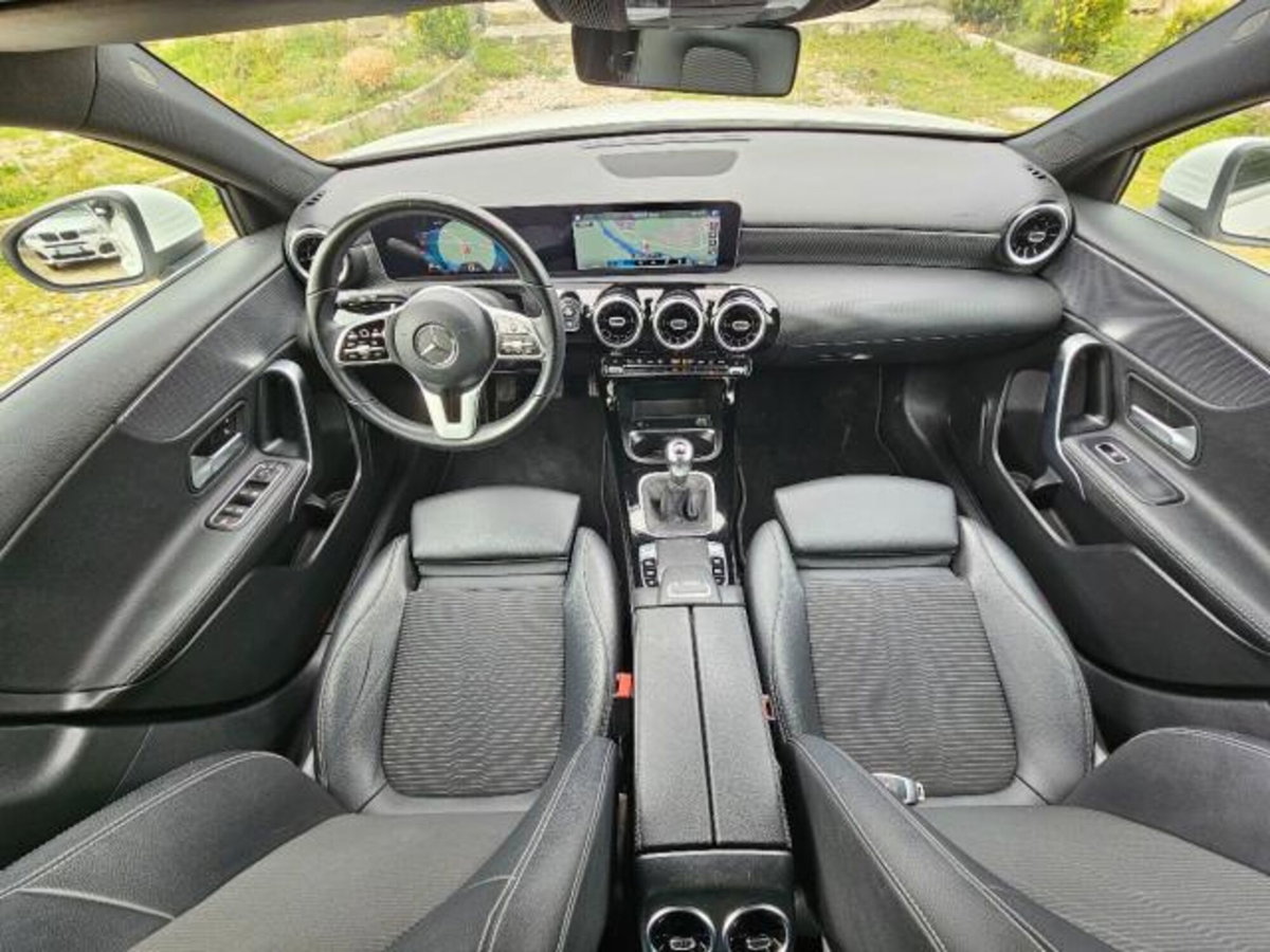 Mercedes-Benz Classe A 160 d Sport (15)
