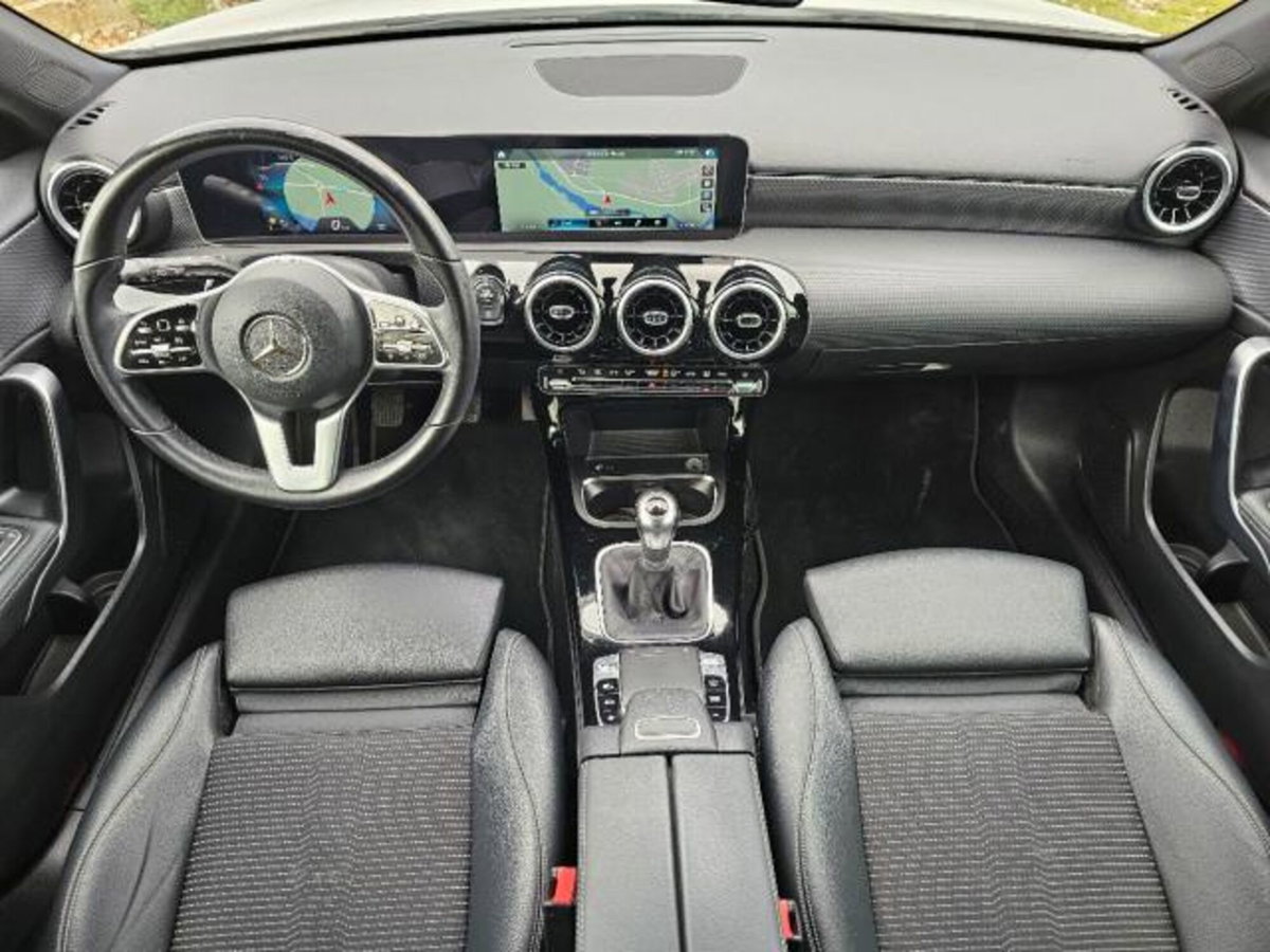 Mercedes-Benz Classe A 160 d Sport (16)