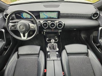 Mercedes-Benz Classe A 160 d Sport (16)
