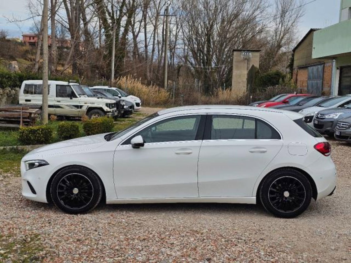 Mercedes-Benz Classe A 160 d Sport (6)