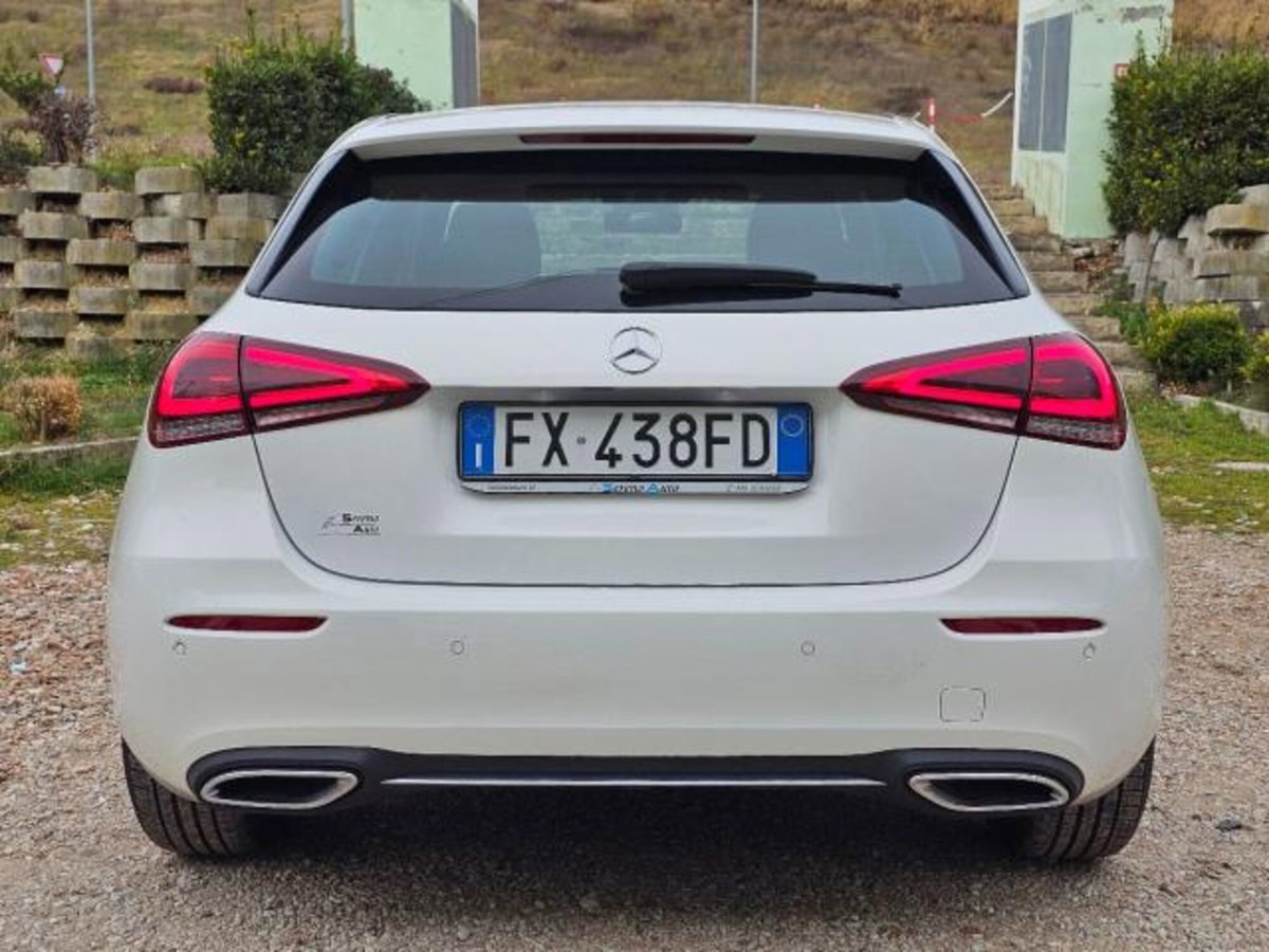 Mercedes-Benz Classe A 160 d Sport (9)