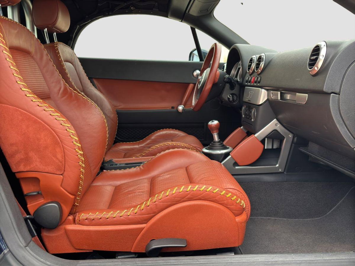 Audi TT Cabrio 1.8 T 20V 150 CV cat (14)