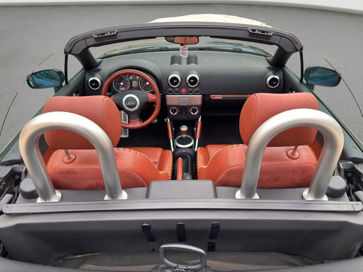 Audi TT Cabrio 1.8 T 20V 150 CV cat (15)