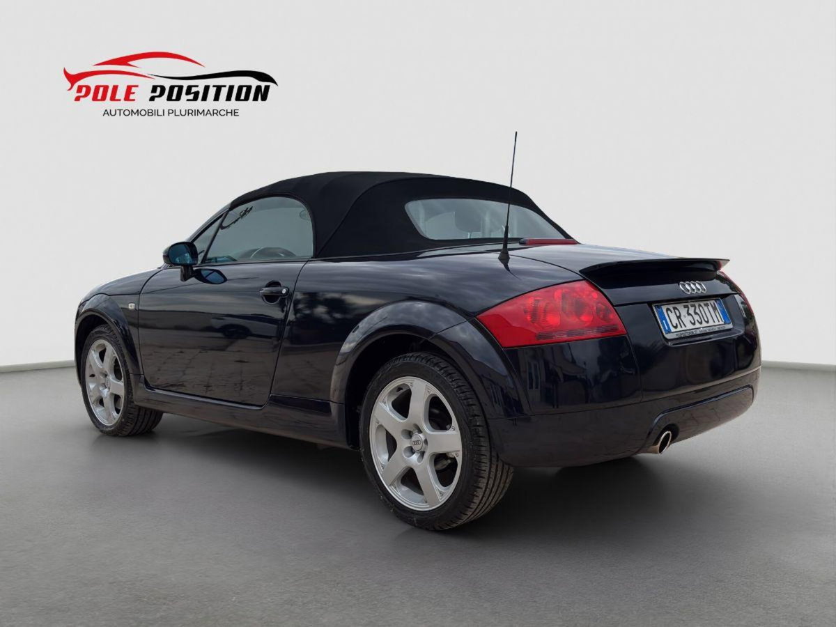 Audi TT Cabrio 1.8 T 20V 150 CV cat (3)