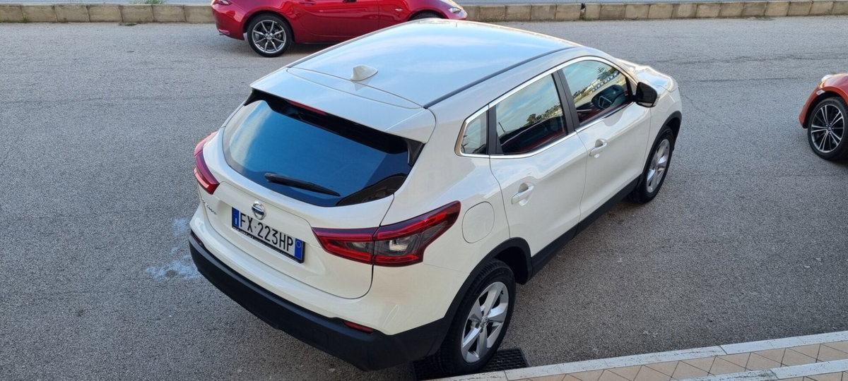 Nissan Qashqai 1.5 dCi 115 CV DCT Business (3)