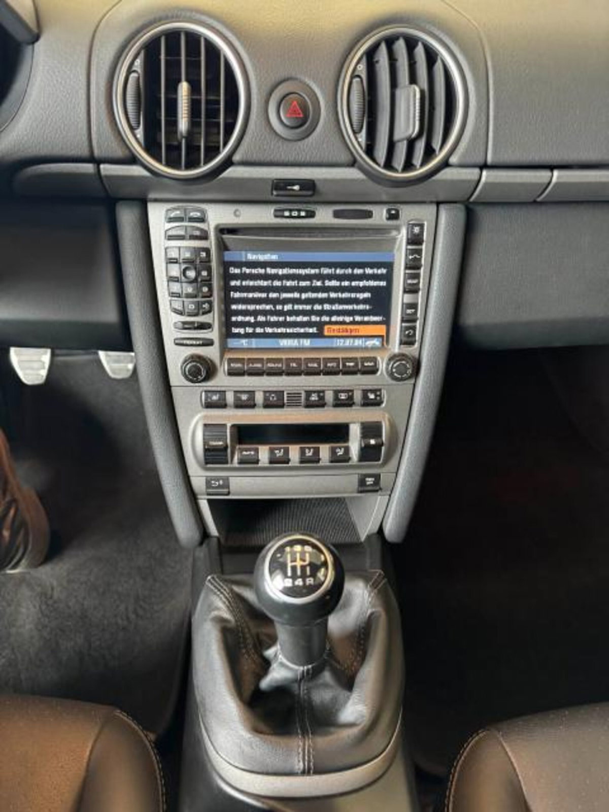 Porsche Cayman 2.7 (12)