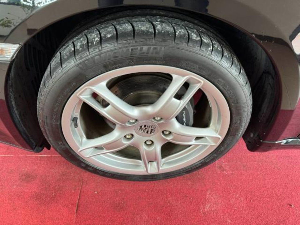 Porsche Cayman 2.7 (17)