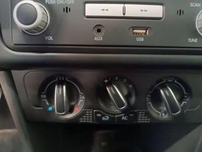 Volkswagen Polo 1.4 cat 5 porte Comfort Air (12)