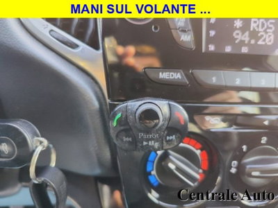 Lancia Ypsilon 1.3 MJT 16V 95 CV 5 porte S&S Gold (9)