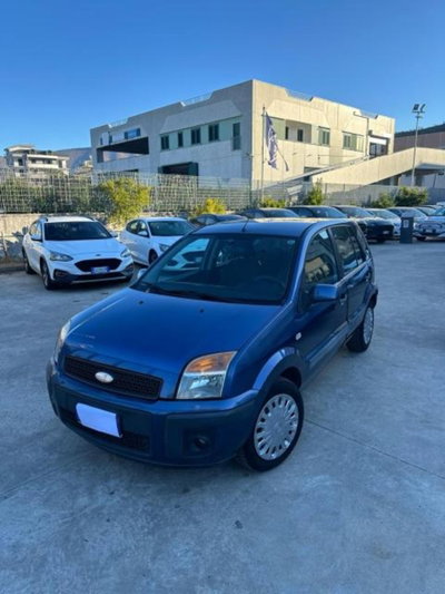 Ford Fusion 1.4 16V 5p. (2)