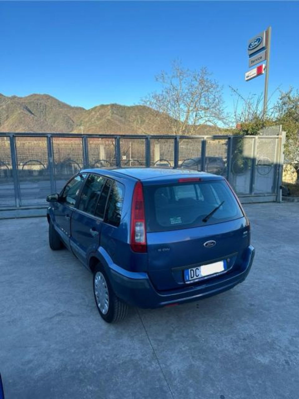 Ford Fusion 1.4 16V 5p. (4)