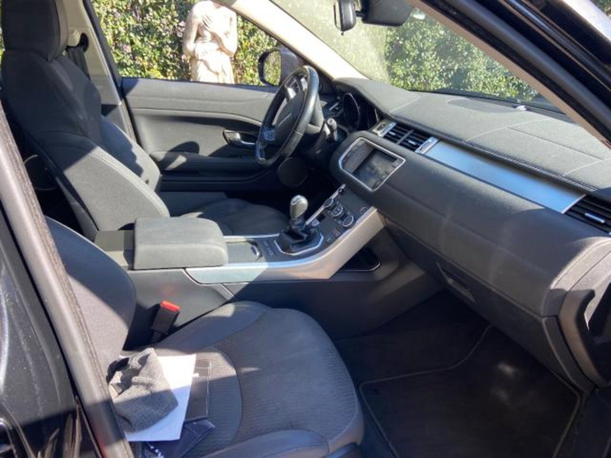 Land Rover Range Rover Evoque 2.0 TD4 150 CV 5p. SE (4)