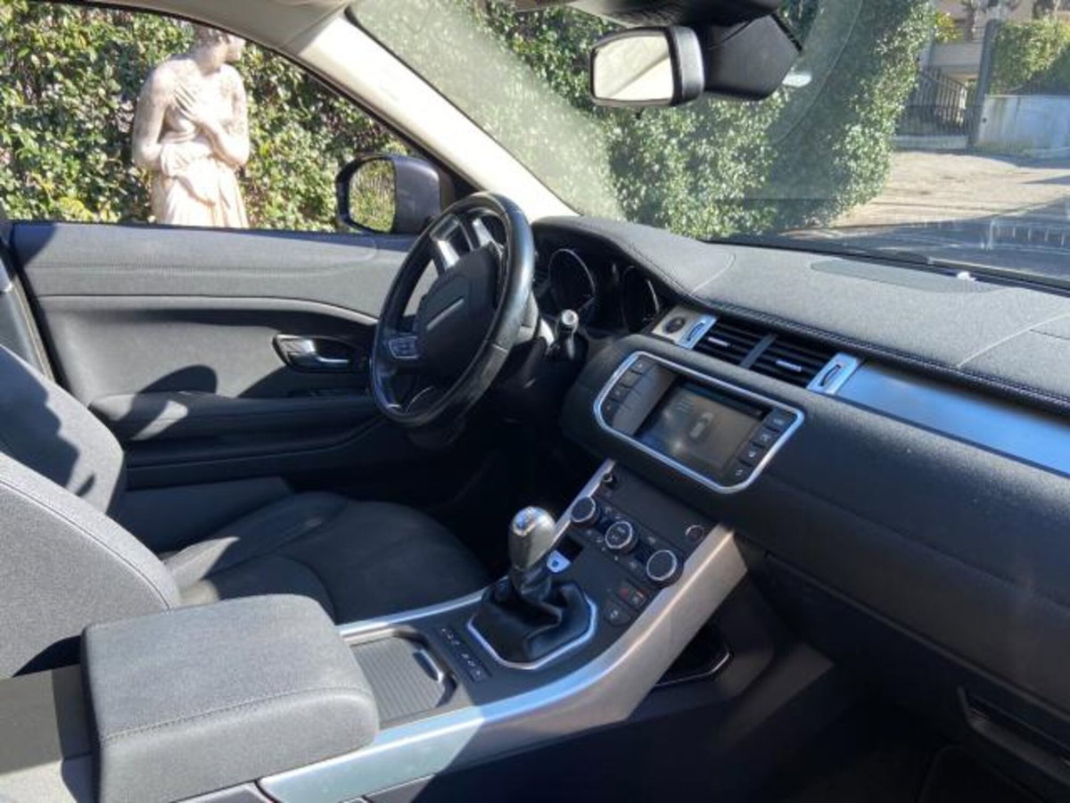 Land Rover Range Rover Evoque 2.0 TD4 150 CV 5p. SE (6)