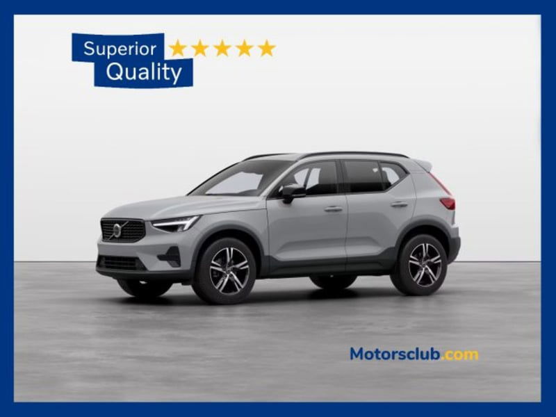Volvo XC40 B4 AWD automatico Plus Dark
