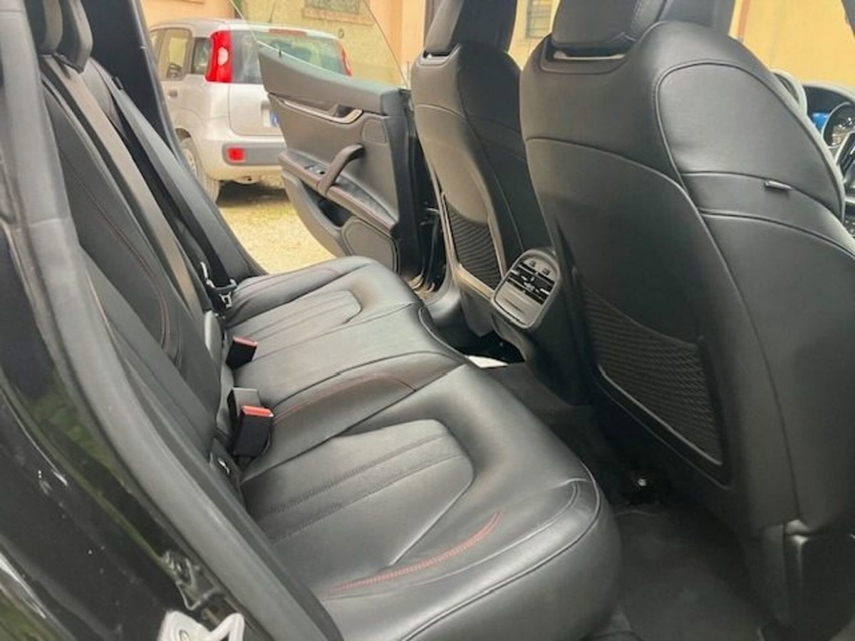 Maserati Ghibli Ghibli V6 430 CV (14)
