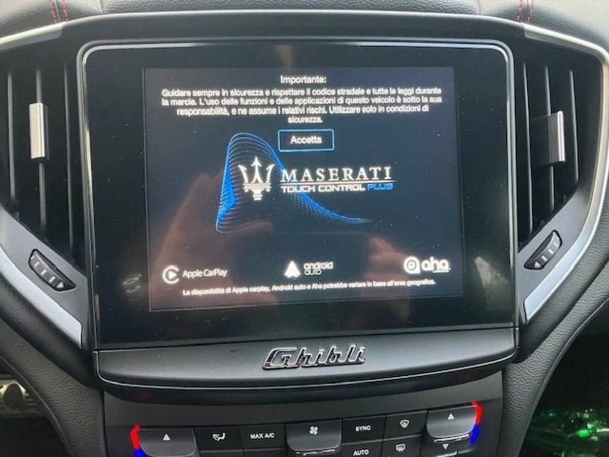 Maserati Ghibli Ghibli V6 430 CV (17)