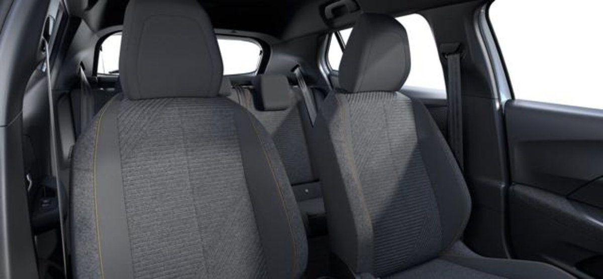 Peugeot 2008 1.2 hybrid Allure 145cv e-dcs6 (9)