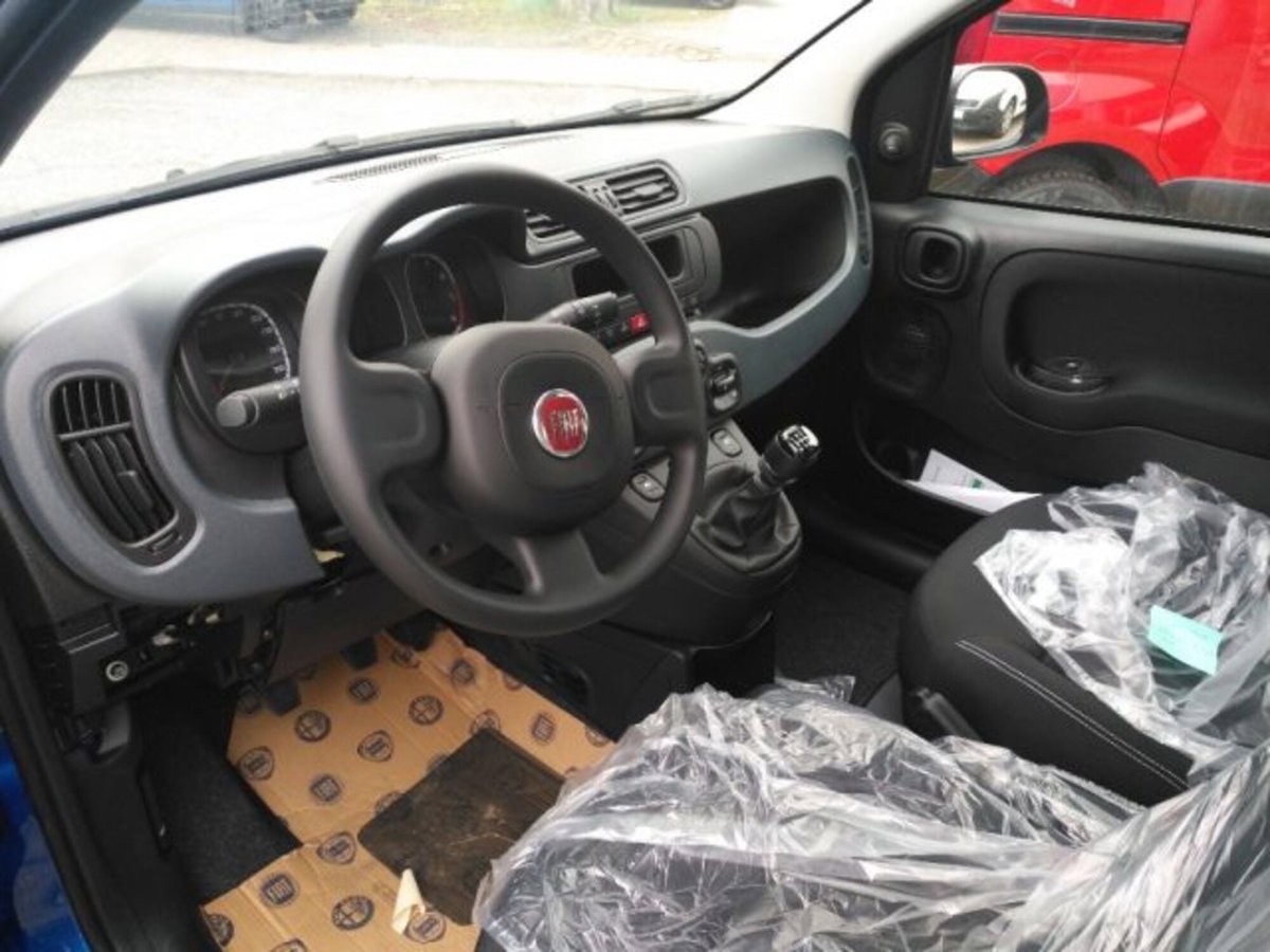 Fiat Panda 1.0 firefly hybrid s&s 70cv (5)