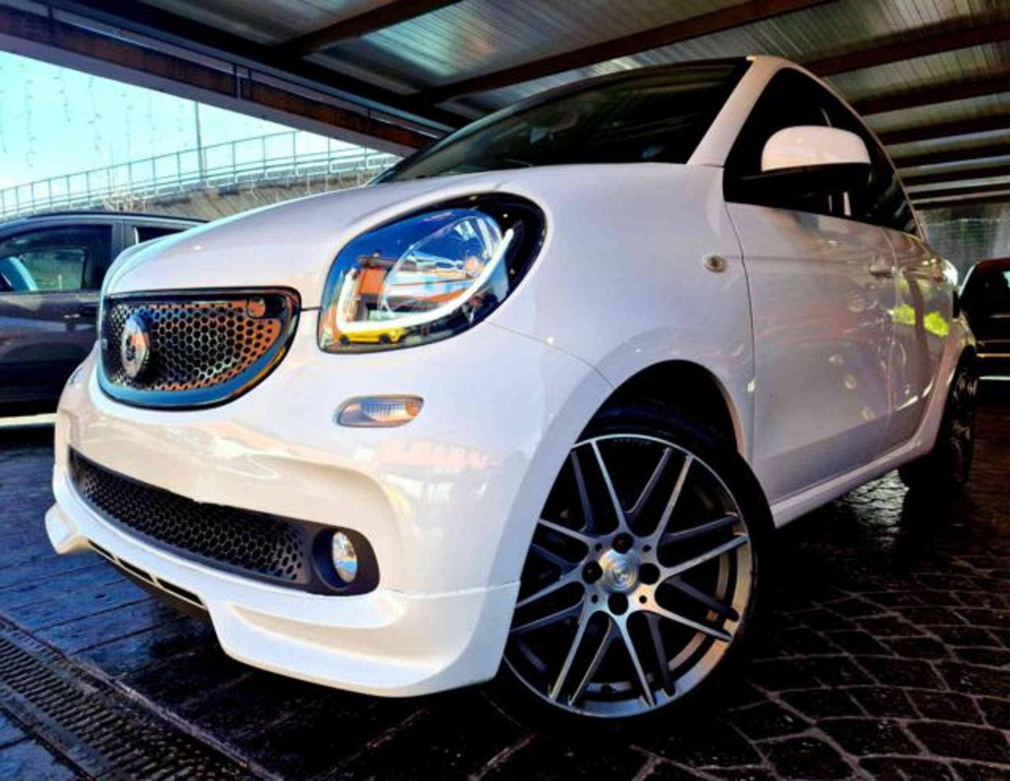 smart forfour forfour BRABUS 0.9 Turbo twinamic Xclusive my 17